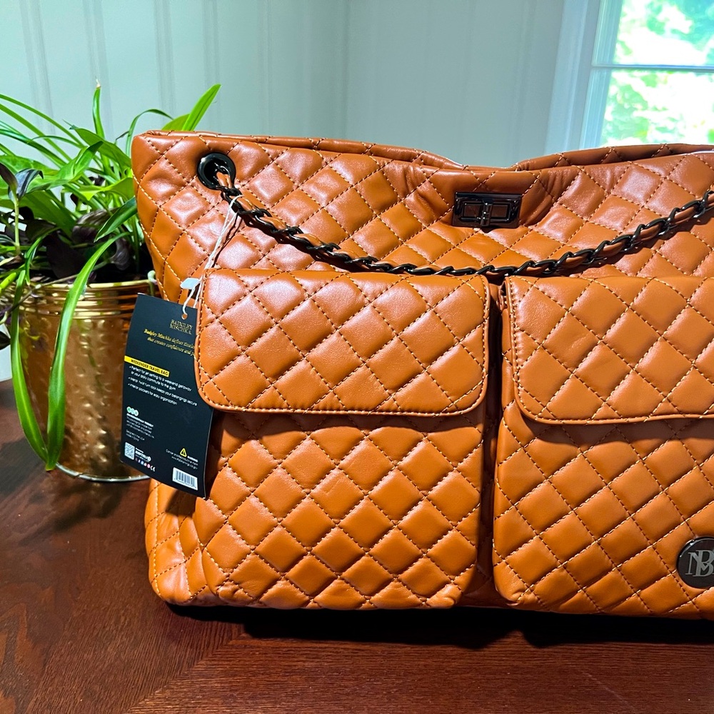 Badgley Mischka Brown Weekender - Picture 5 of 5